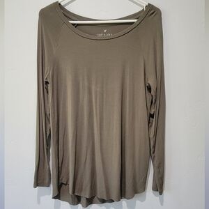 Women's long sleeve tshirt